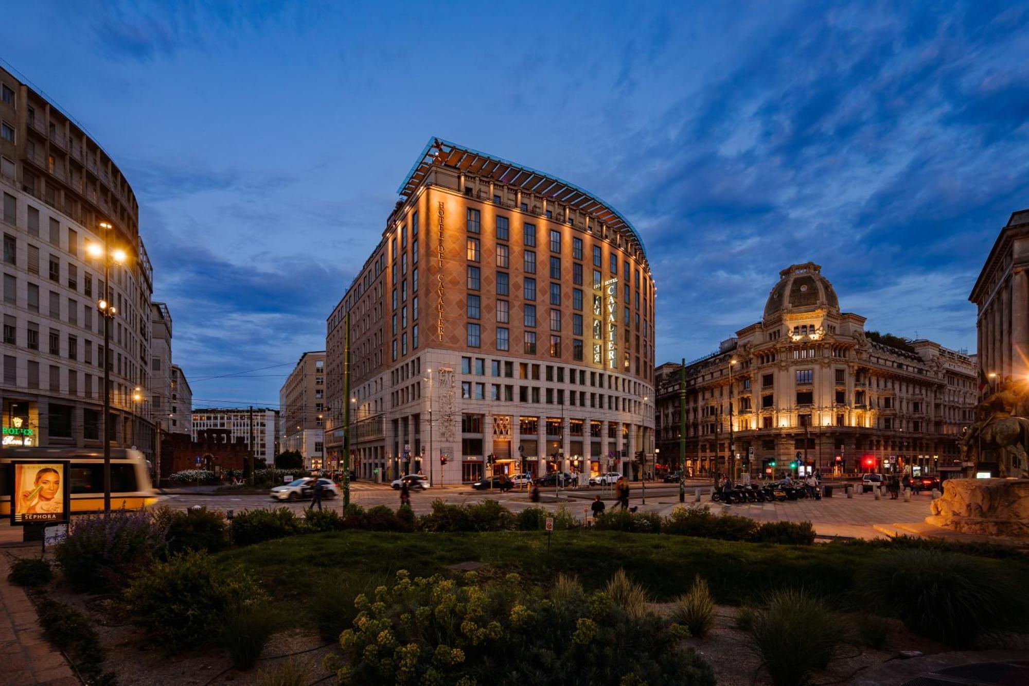 Hotel Dei Cavalieri Milano Duomo Esterno foto